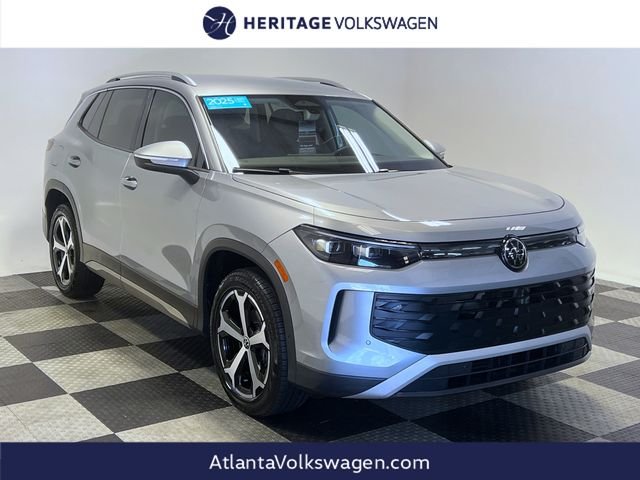 2025 Volkswagen Tiguan 2.0T SE